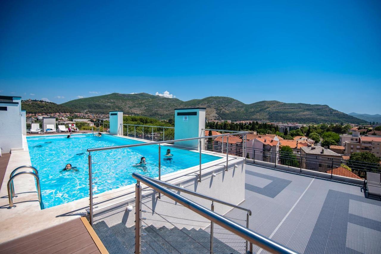 Apartment Aloha Требине Екстериор снимка