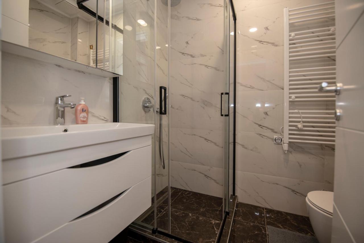 Apartment Aloha Требине Екстериор снимка