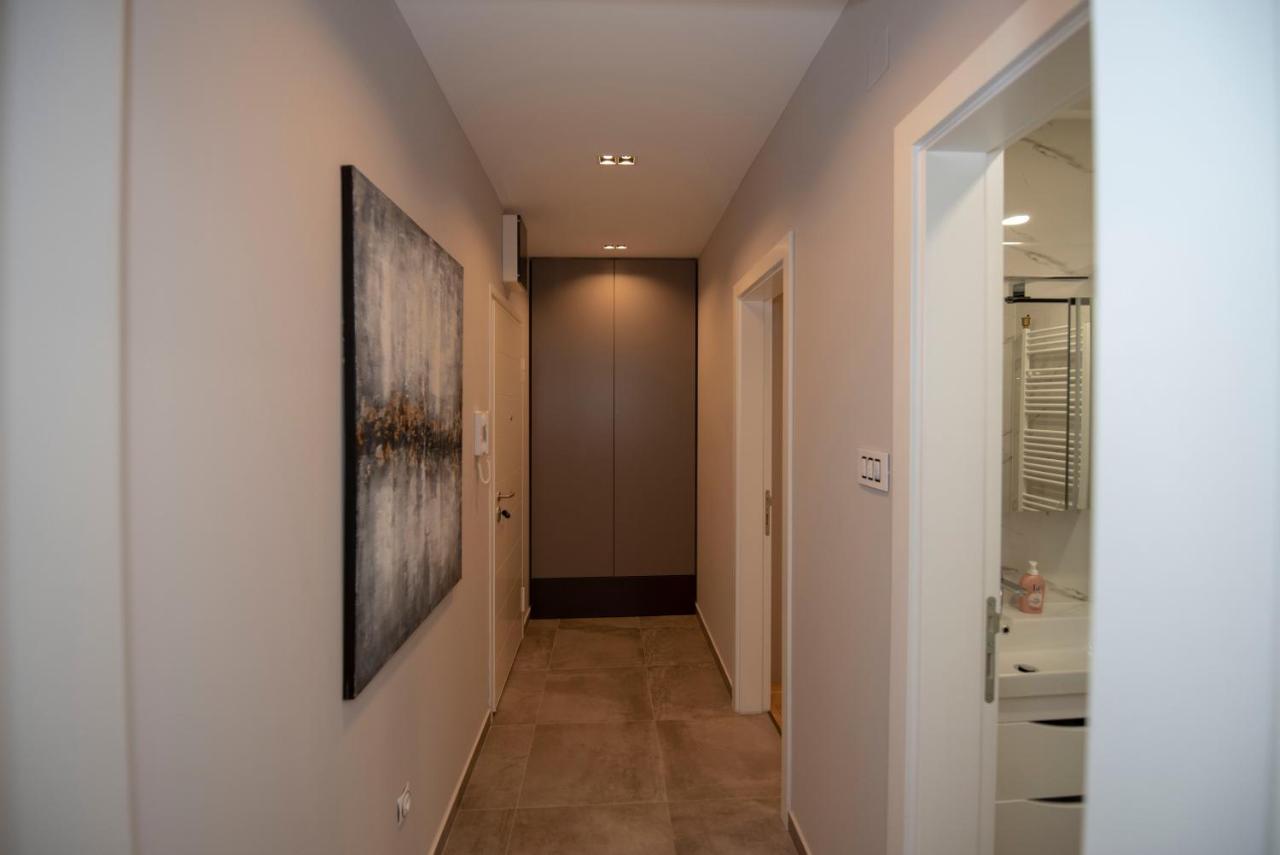 Apartment Aloha Требине Екстериор снимка